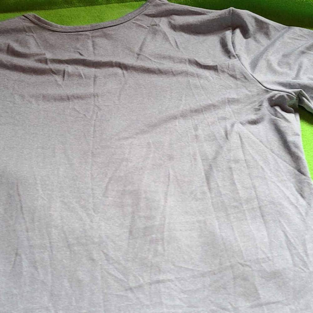 Blouse - Picture 3 of 3